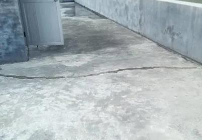 莱阳楼顶漏水维修公司分享下如何解决卫生间隐蔽部位漏水的问题?